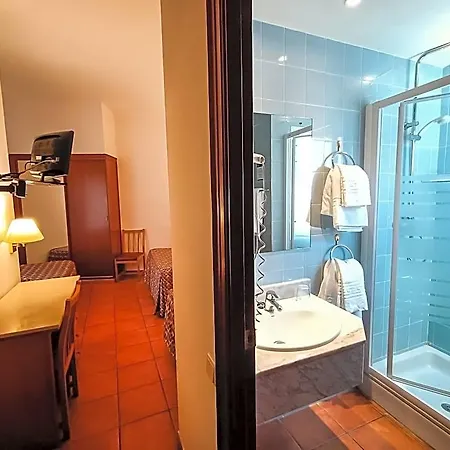 Sole Hotel 2*